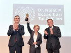 Dr. Nejat F. Eczac�ba�� T�p �d�lleri Sahiplerini Buldu