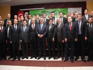 EDM Gnlllerine Bakan Yazc'dan Plaket!