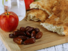 Ender Sara� Sa�l�kl� Ramazan'�n  S�rlar�n� Payla�t�