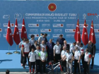 Erdo�an Farkl� �nan�lardan �nsanlar�n Bir Araya Gelmesi Sorunlar�n ��z�m� ��in Bize Yol G�steriyor...
