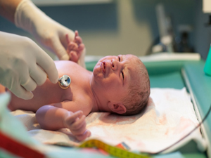 Erken Doan Bebeklerde Astm Riski Artyor!