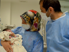 Erzurum'da mide kanamas� ge�iren bebek, KT� Farabi Hastanesindeki tedavisinin ard�ndan sa�l���na kavu�tu