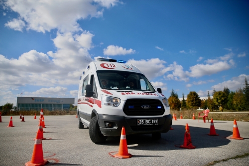 Eskiehir haberleri: Eskiehir'de ambulans ekiplerine ileri sr teknikleri eitimi verildi