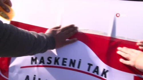 Farkndalk oluturmak iin aralarna maske taktlar