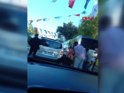 Fatih'te Motosiklet Kazas: Hamile Kadn ve Yasin Levent Yaraland