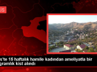 Hamile kad�ndan 25 santimetre uzunlu�unda kist al�nd�