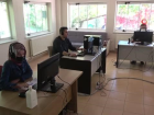 Hastalar�n tehdit ve hakaretlerine ald�r�� etmediler, bir y�lda 150 bin koronal�ya ula�t�lar