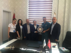 Hayad'tan Park Hospital Hastanesine Plaket