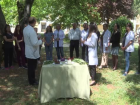 Hem�ireler 2 y�l sonra g�nlerini maskesiz kutlaman�n mutlulu�unu ya��yor
