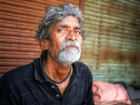 Hindistan'da yoksullar: Koronavir�s'den �nce a�l�ktan �lebiliriz