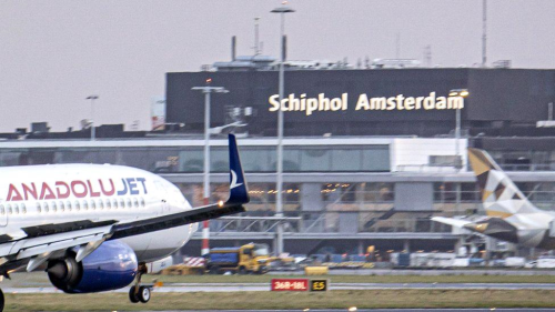 Hollanda Trkiye'yi turuncu listeden kard, yolculara negatif test zorunluluu devam edecek