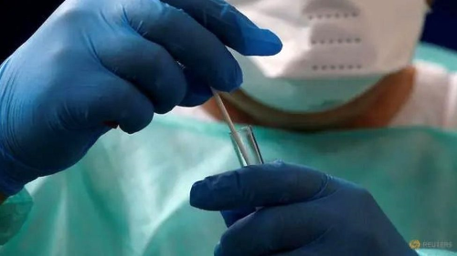 Hollandal jinekolog en az 17 kadn spermlerini kullanarak hamile brakt