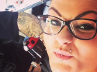 �ki Kez Meme B�y�tme Ameliyat� Olan Kad�n�n G���sleri Patlad�
