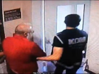 �stanbul'da B��ak Paras� �ddias�yla G�zalt�na Al�nan Doktordan 275 Bin Lira Ele Ge�irildi