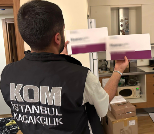 stanbul'da Kaak Botoks Operasyonu: 2 pheli Gzaltna Alnd