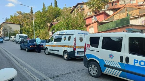 zmit'te evinin bahesinde bacandan vurulan kiinin ei, polise itiraf etti