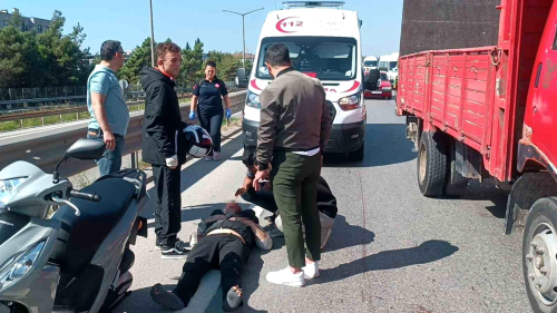 zmit'te Yeni Ald Motosikletle Kaza Yapan Src Hastaneye Kaldrld