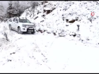 Kar nedeniyle mahsur kalan hastan�n imdad�na belediye ekipleri yeti�ti