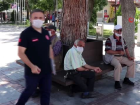 Karaman'da maske takmayan ve sosyal mesafeye uymayan 41 kiiye tutanak tutuldu