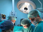 Kar�n A�r�s�yla Hastaneye Gitti, Karn�ndan 13 Kiloluk Kitle ��kar�ld�