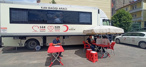Kzlay Tokat ubesi'nden Yeilyurt'ta kan ba kampanyas