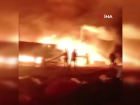 Kocaeli'de asfalt eritme tank�nda patlama: Alevler geceyi ayd�nlatt�