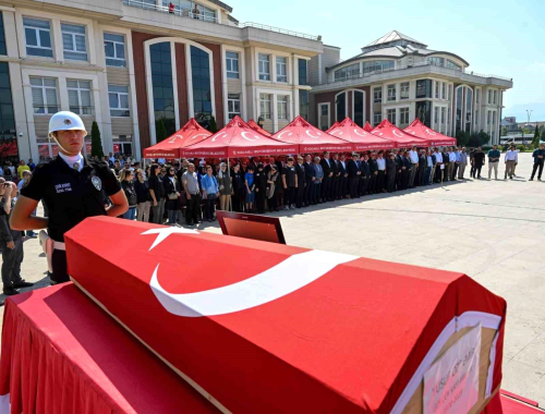 Kocaeli'nin Glck ilesi Kaymakam kansere yenik dt