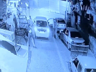 Konya'da ��phelilerin Kiralad�klar� Ara�la Silahl� Sald�r� An� G�venlik Kameras�nda