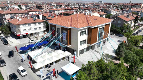 Konya Seluklu'da Bedir Sosyal Tesisi Ald