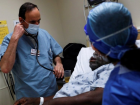 Koronavir�s: ABD'de neden on binlerce hem�ire i�e gitmiyor?