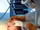Koronavir�s: Covid-19 hastalar�n�n yo�un bak�m tedavisi ve iyile�me s�reci nas�l ge�iyor?