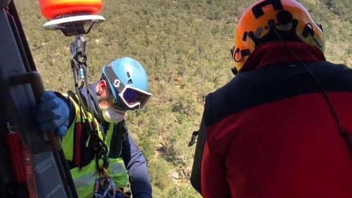 Koronavirs: Pirene dalarndan helikopterle kurtarlan adama karantinay ihlal cezas kesildi