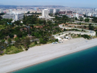 Koronavirs: Yaz aylarnda tatile gitmek riskli mi?