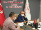 Kovid-19 a��s� olmak istemeyen kad�n�, Vali Ustao�lu ikna etti
