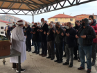 Kovid-19 tedbirleri i�in vatanda�lar� uyaran eski muhtar salg�na yenik d��t�
