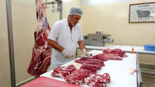 Kurban etini ilk g�n yemeyin; '�l�m sertli�i' sindirimi zorla�t�r�yor