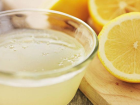 Limonun bu faydas�n� duyanlar evine kilo kilo ald�! Pis kan� temizliyor, toksinleri s�k�p at�yor