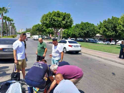 Manavgat'ta Kadn Otomobilden ndii Srada Yaraland