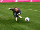 Manuel Neuer 9 Ay Sonra Antrenmanlara Ba�lad�