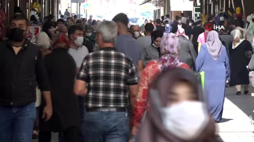 Maske takmayanlarn bahanesi sigara oldu