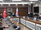 'Mavi boncuklu' ilin valisinden 'rehavete kap�lmay�n' uyar�s�