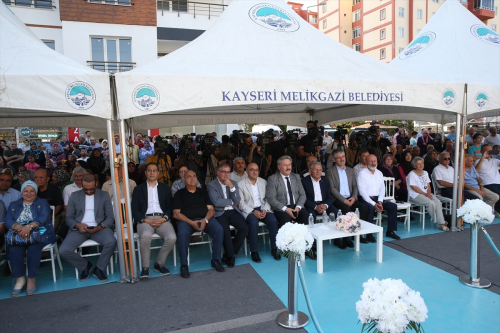 Melikgazi Belediyesi kriye Yakc ve Fatma etiner Aile Sal Merkezi ile Kapal Pazar Yeri Ald