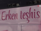 Meme kanserinde fark�ndal�k i�in 'pembe' otob�s