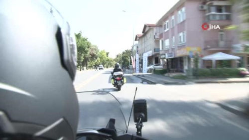 Motosiklet ambulanslar 'altn dakikalar' ierisinde yaptklar mdahale ile hayat kurtaryor