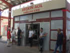 Narl�dere Belediye Ba�kan� Ali Engin Beynine P�ht� Atma ��phesiyle Hastaneye Kald�r�ld�