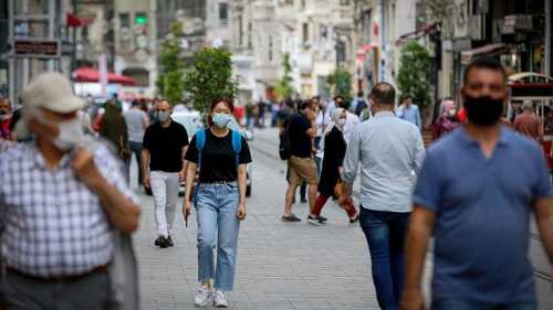 Normalleme balad, uyarlar art arda geldi! Uzmanlar, maske ve sosyal mesafe kuralna dikkat ekti