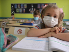 Okullarda maske zorunlu mu? Okulda maske takmak zorunlu mu? Hangi alanlarda maske takmak zorunlu?