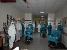 Osmaniye'de koronavir�s� yenen 3 hasta, alk��larla taburcu edildi