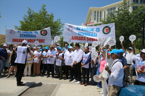 �z Sa�l�k-�� Sendikas�, 190 bin i��inin geriye d�n�k alacaklar�n�n �denmesini istiyor