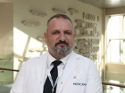 Parkinsonda semptomlar hastal�k ilerledik�e k�t�le�iyor